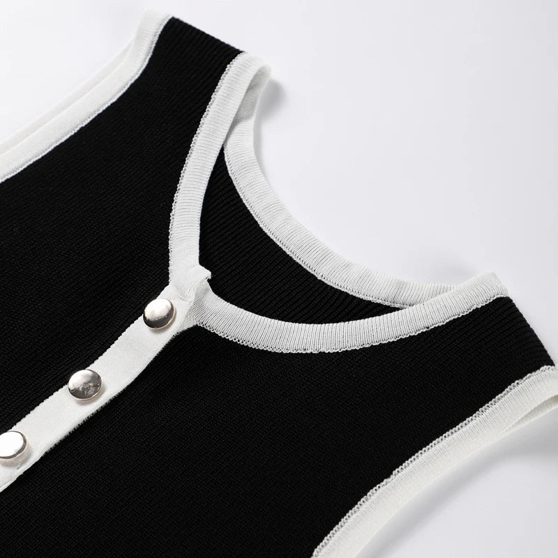 Classic knitted maxi dress design