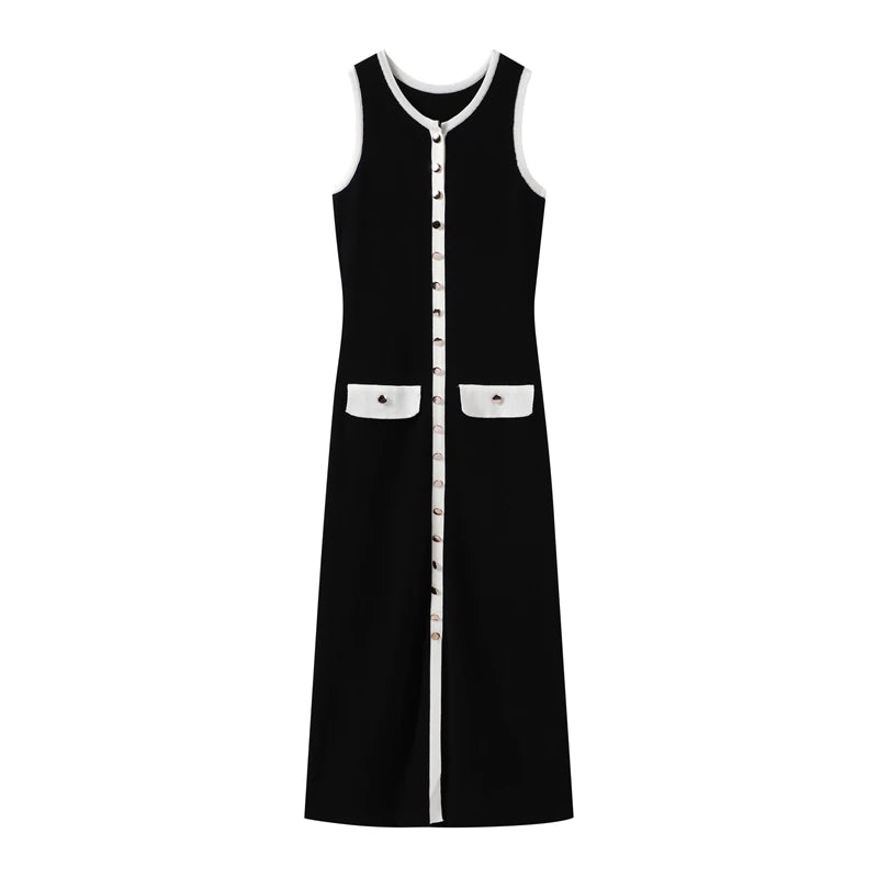Womenโs fall and winter maxi dress