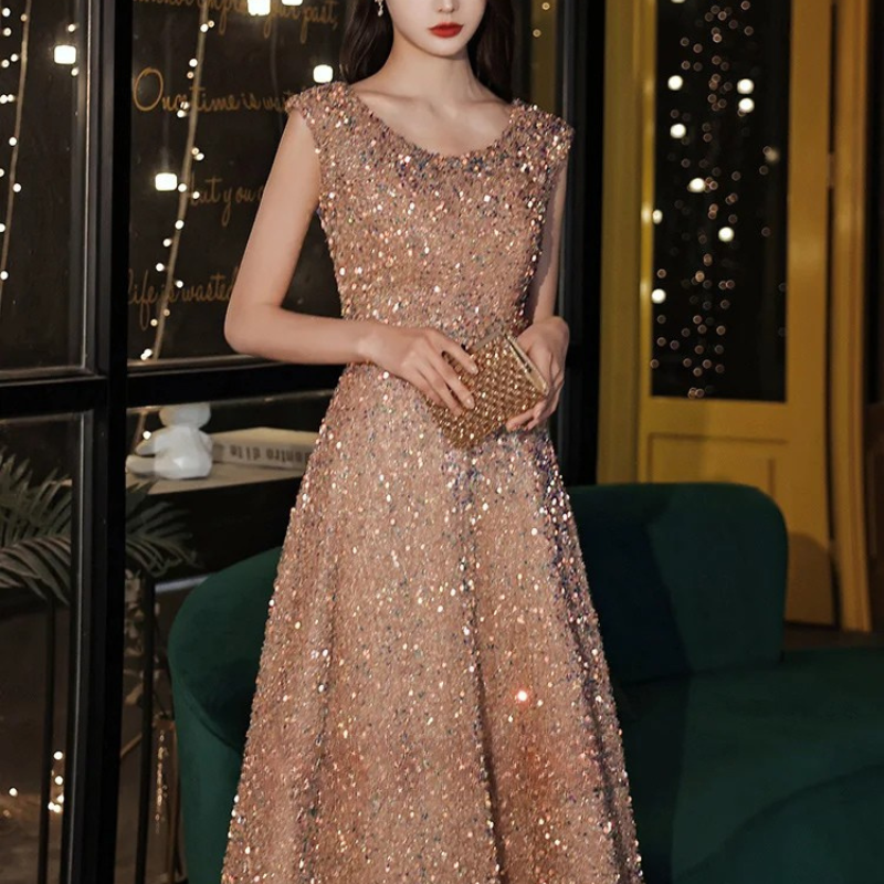 Shimmering sequin evening dress for special events