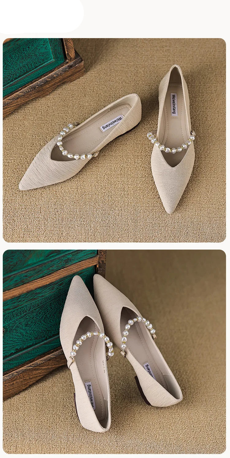 Women's flat shoes in a stylish and timeless design