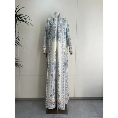 Full-Length Abaya Saudi Fashion with Wrinkled Waist and Flowing Design
