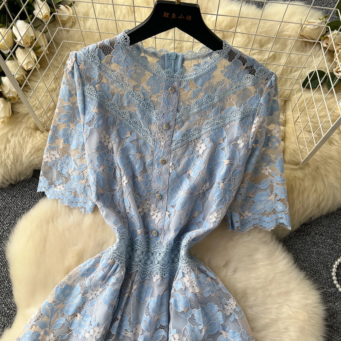 French Vintage Short Sleeve Lace Dress - Sold Out