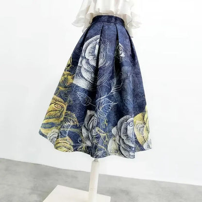 Romantic and feminine styling of the chiffon vintage skirt
