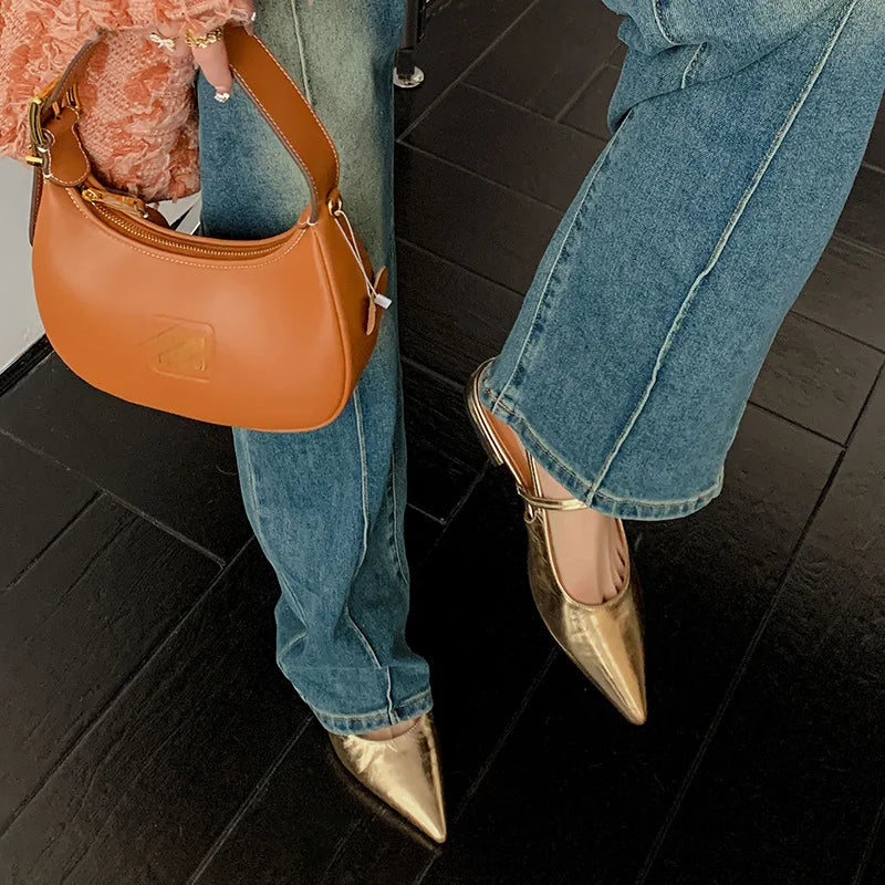 Chic Pointed Toe Flats