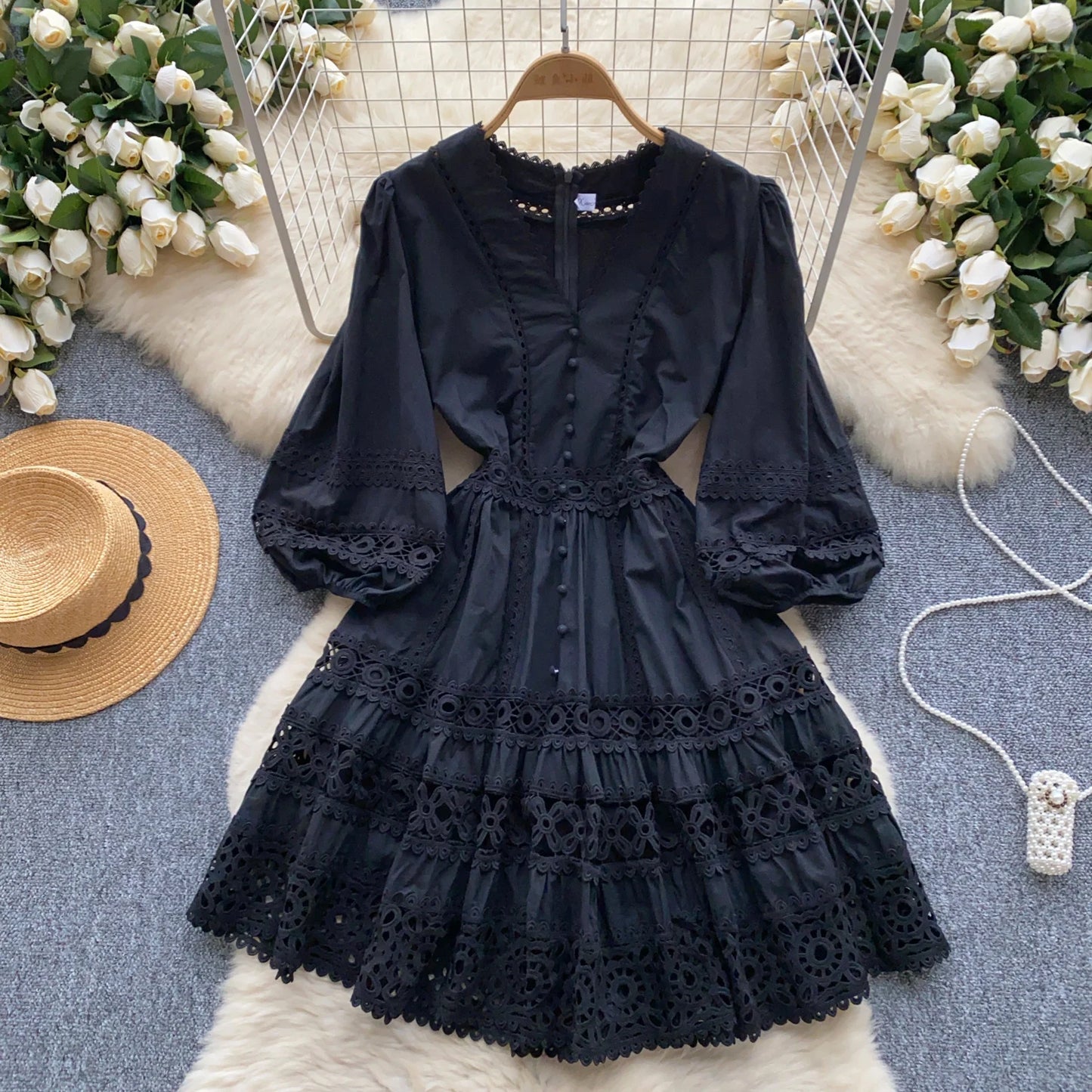 Vintage Lace Elegant V-Neck Lace Lantern Sleeve Dress