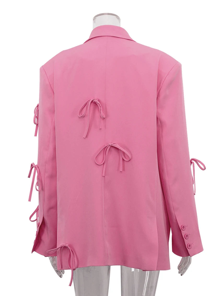 Women's professional pink jacket with long sleeves
