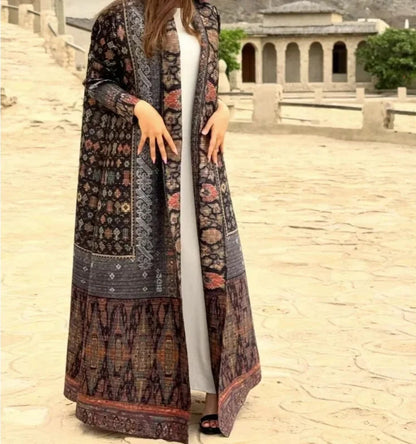 Stunning Model Wearing Abaya Saudi Fashion with Signature Wrinkled Waist
