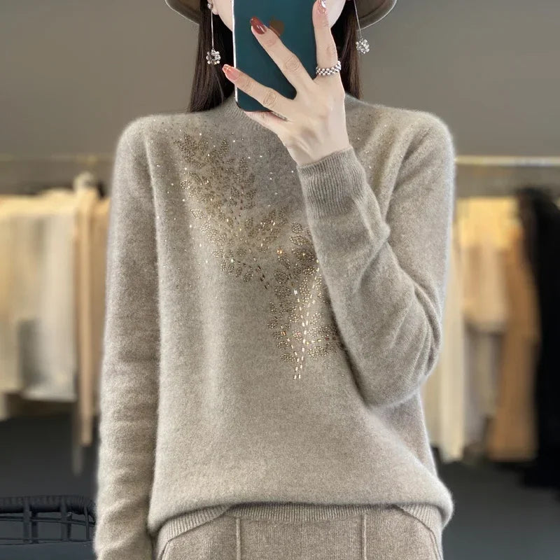 Relaxed fit women’s sweater for cozy days
