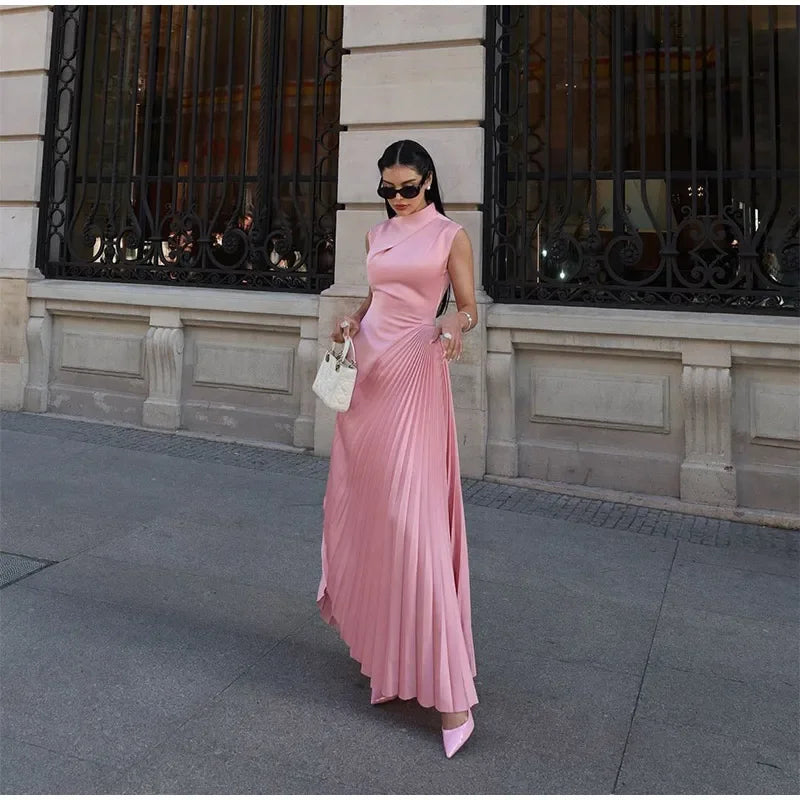 Elegant Maxi Dress for Women with Flowing Silhouette