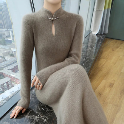 100% Mink Cashmere Maxi Dress in elegant Brown.
