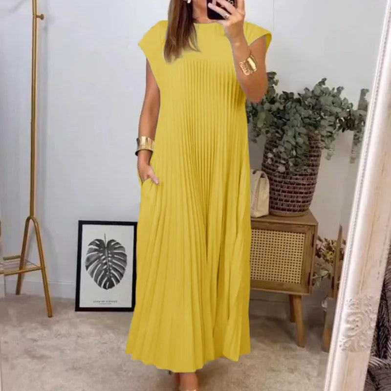 Flattering Loose Solid Color Dress
