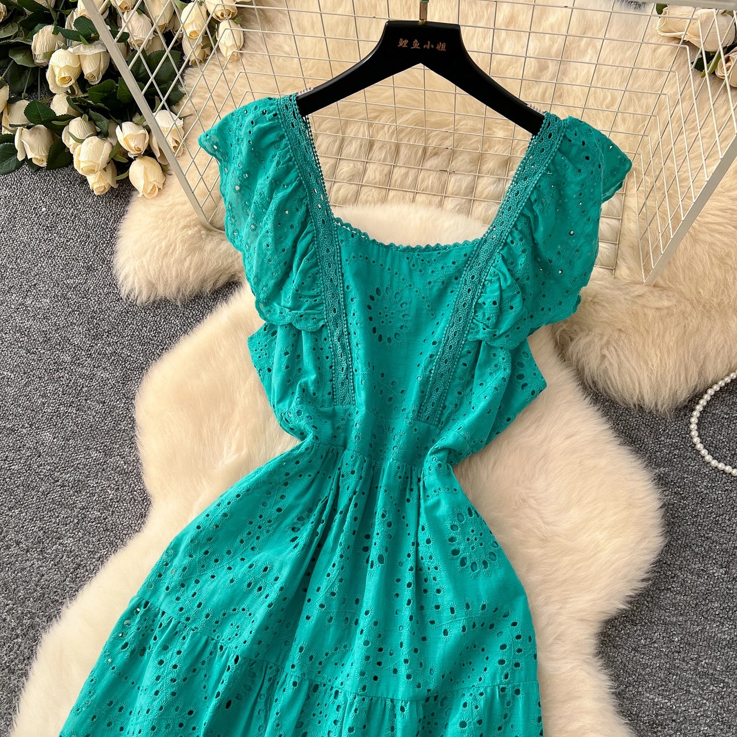 Elegant Square Collar Vintage Embroidered Dress