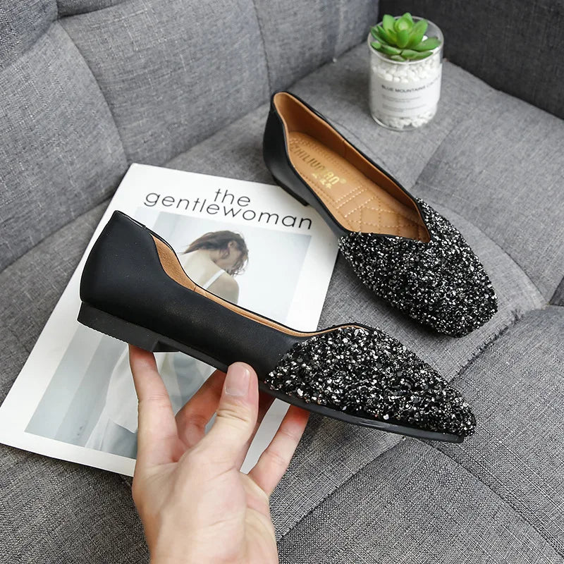 Everyday Women's Flats - Ideal for Casual and Semi-Formal Looks
