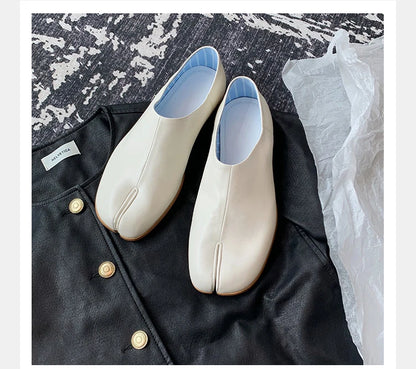 Trendy Japanese-inspired Split-Toe Loafers