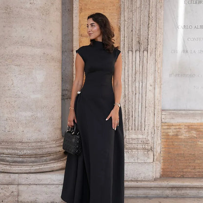 Sophisticated solid long dress with slanted collar
