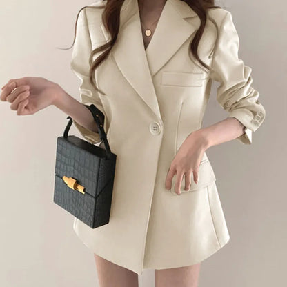 Classic fit women’s blazer coat for office wear