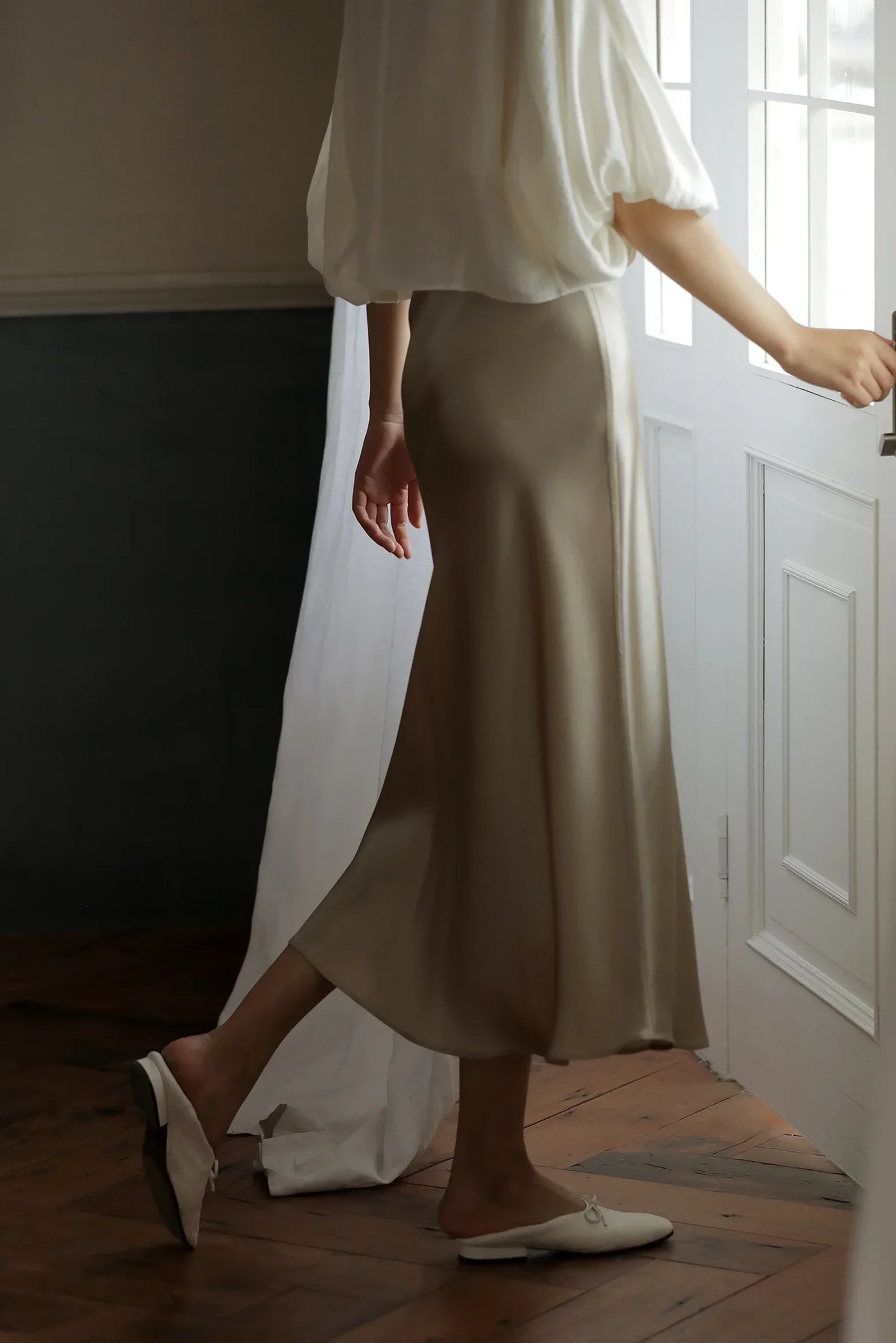 Ankle-length skirt with a soft A-line silhouette.
